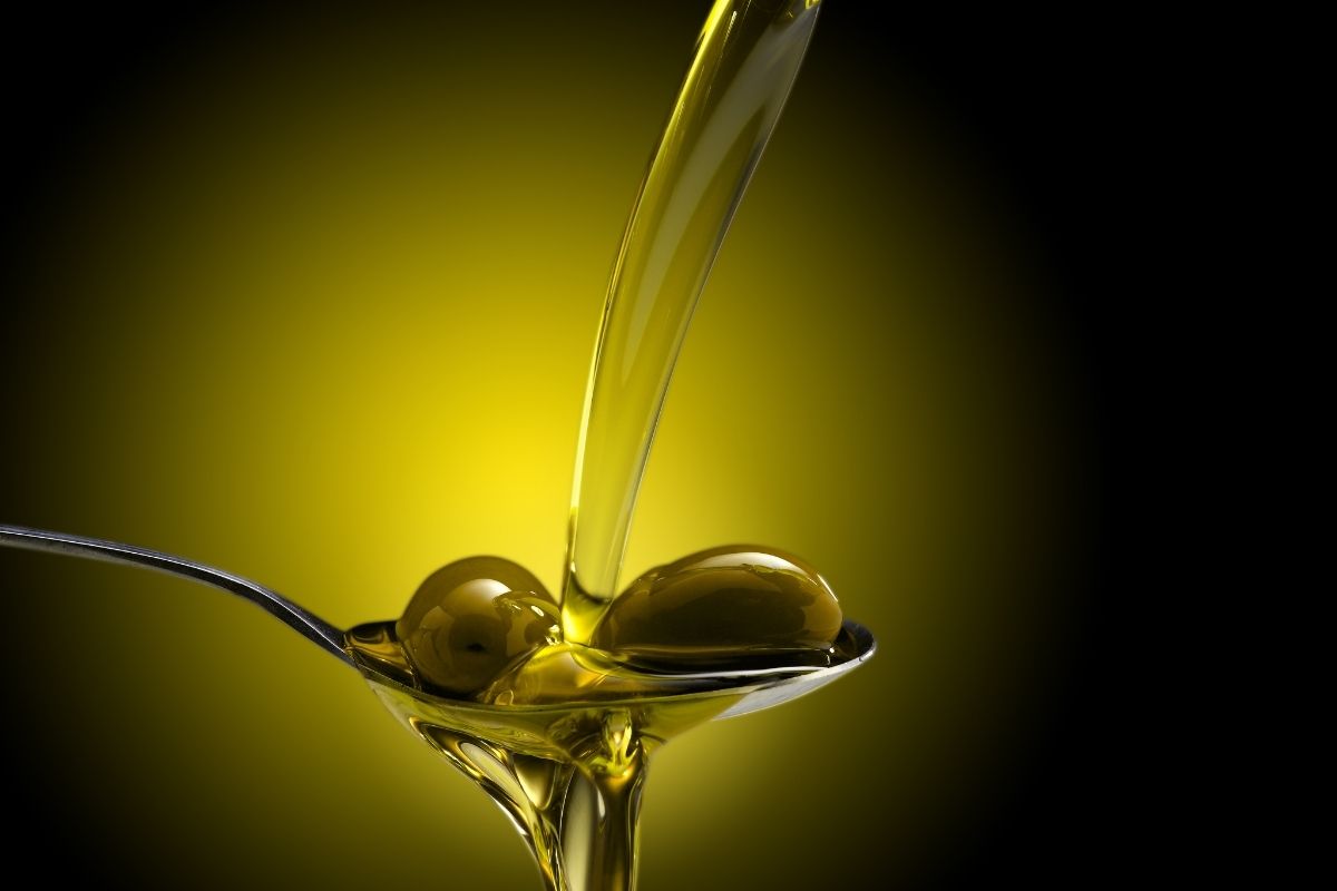 Come riconoscere un olio extravergine d’oliva di qualità