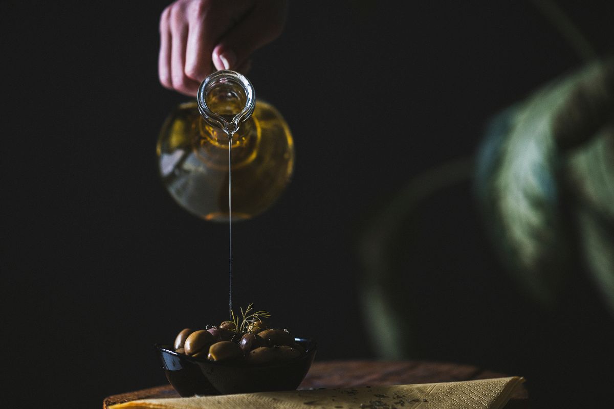 L’Arte della produzione dell’olio extravergine di oliva.